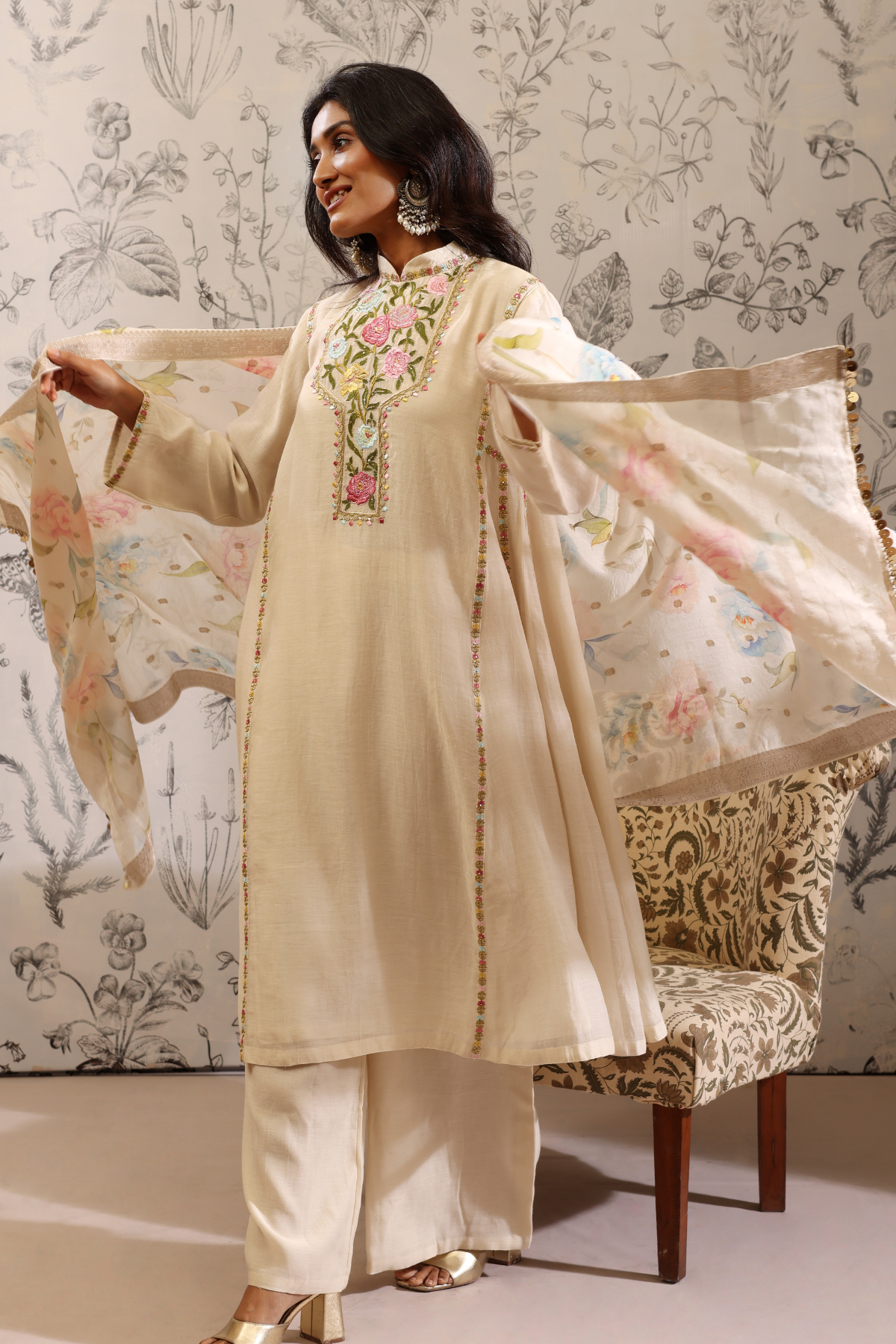Paatala - Kurta Set- White