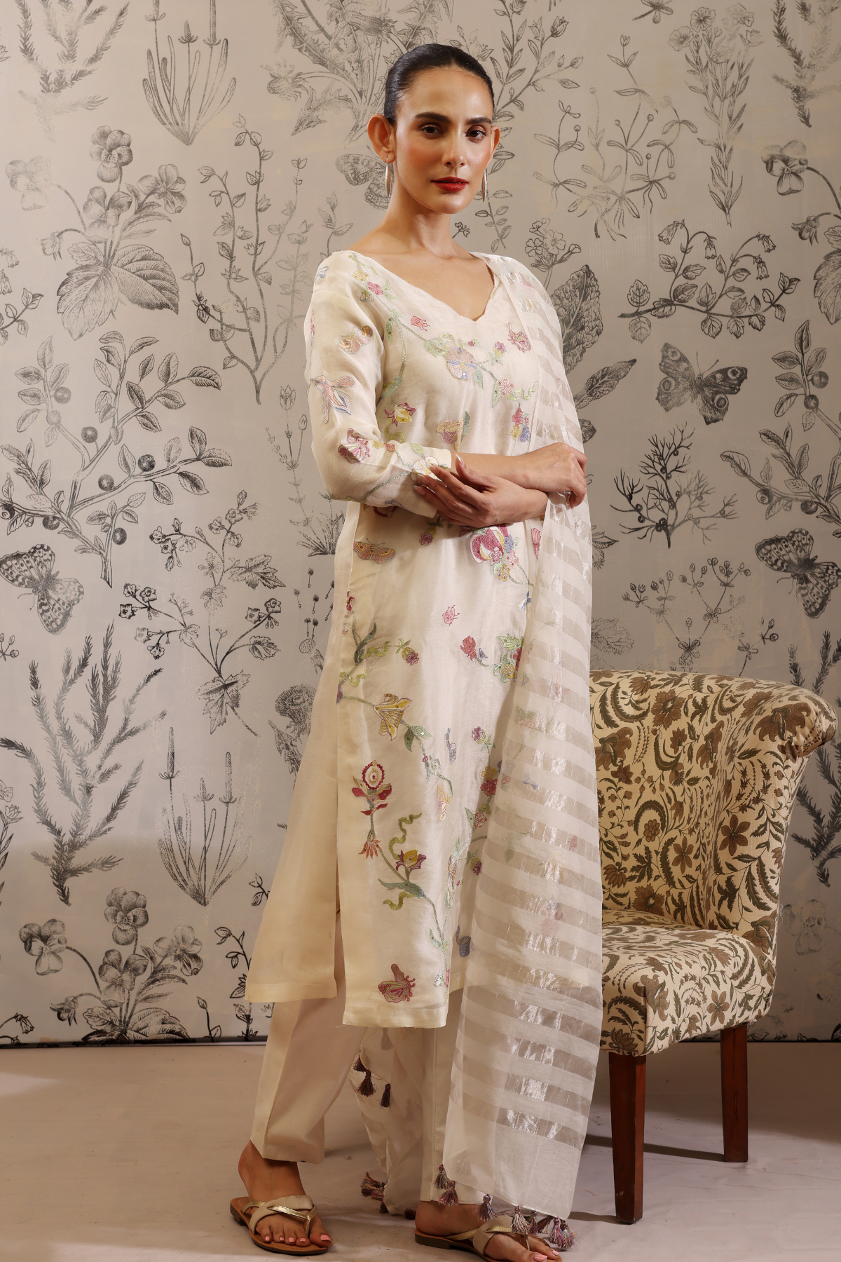 Manohara - Kurta Set- Off White