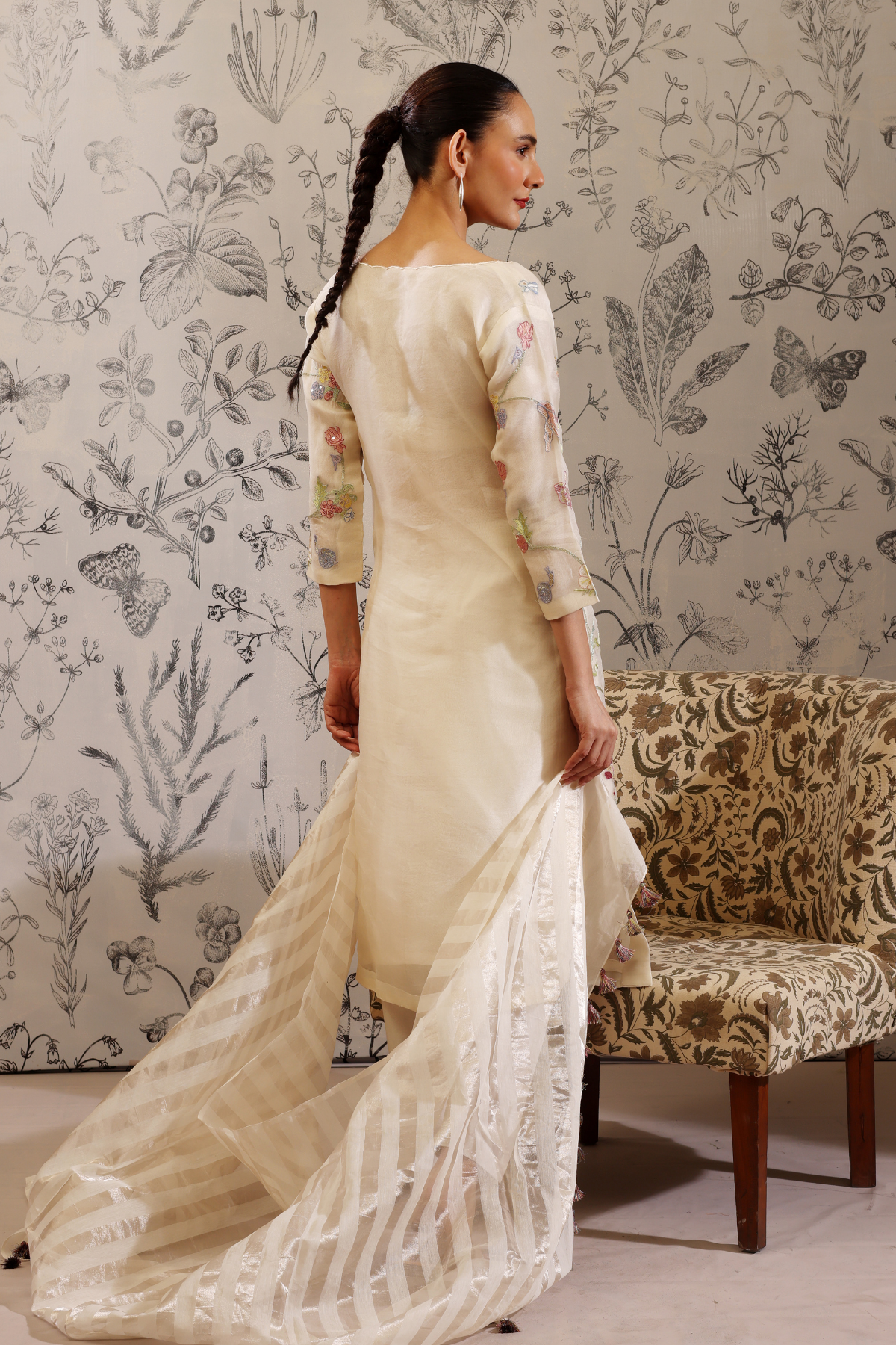 Manohara - Kurta Set- Off White
