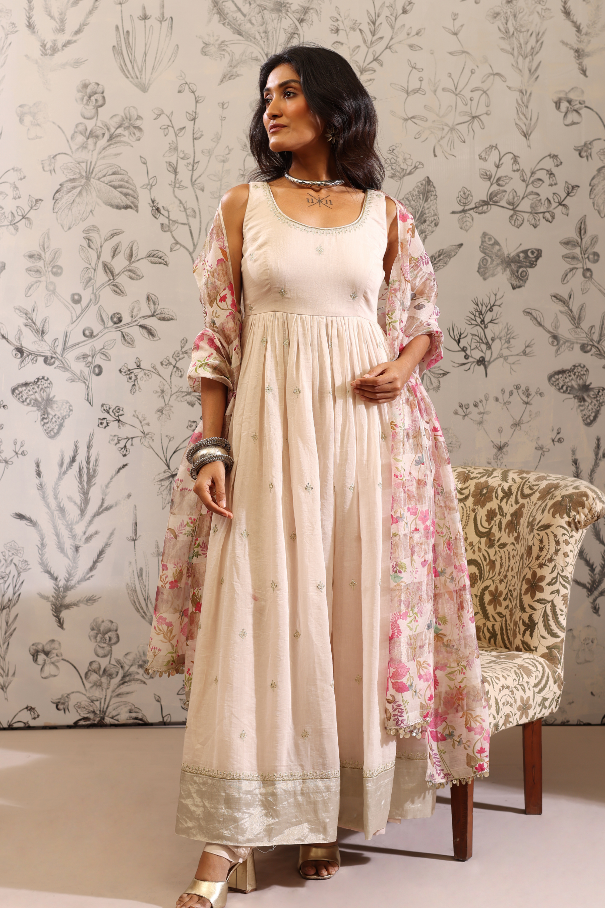 Aparajita - Kurta Set- White