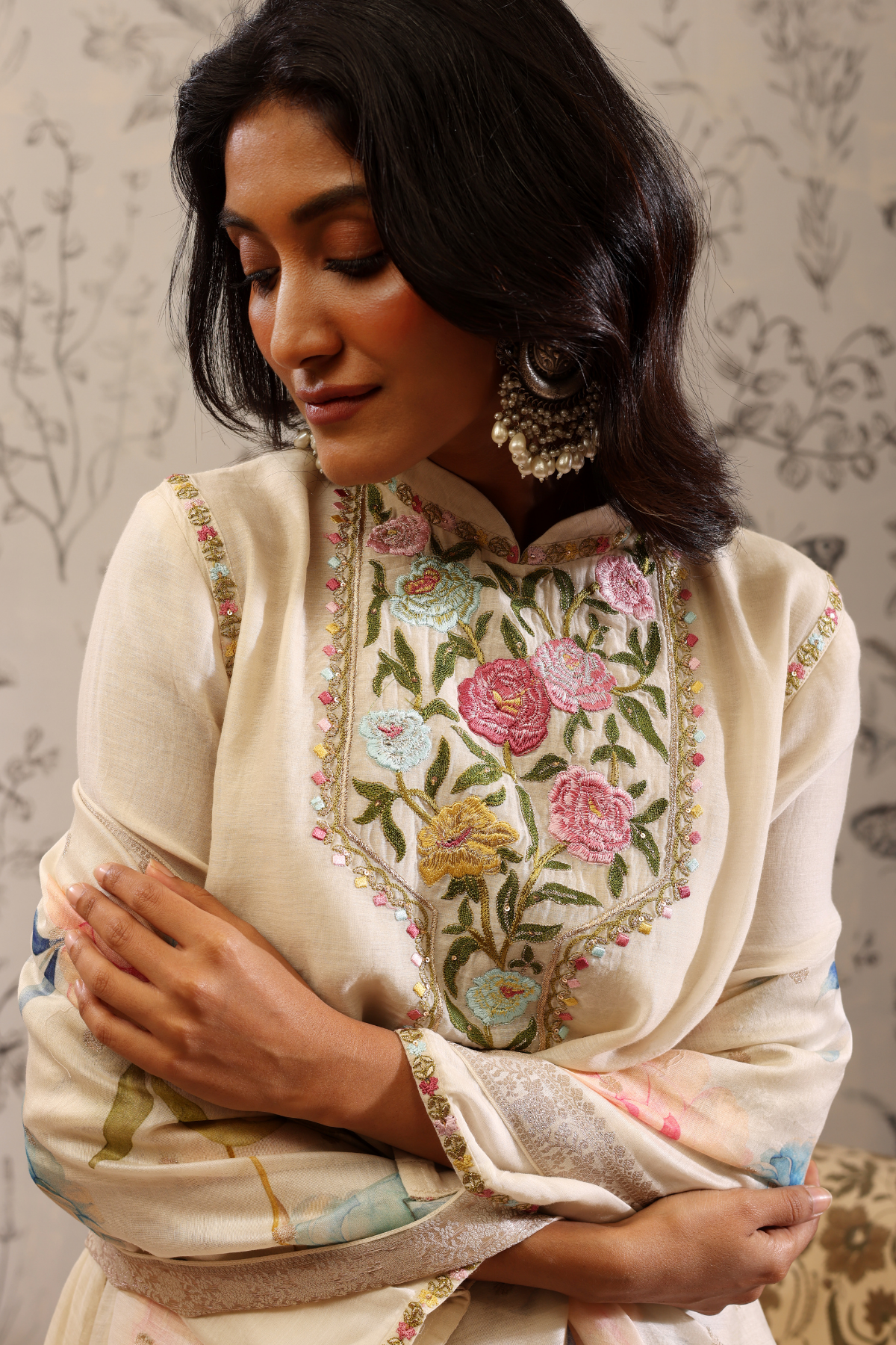 Paatala - Kurta Set- White