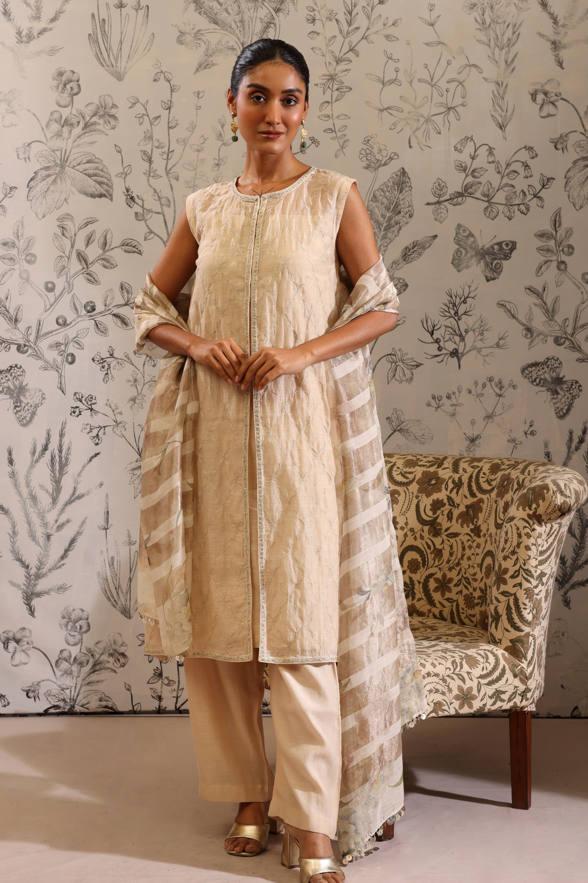 Makaranda - Kurta Set- Off White