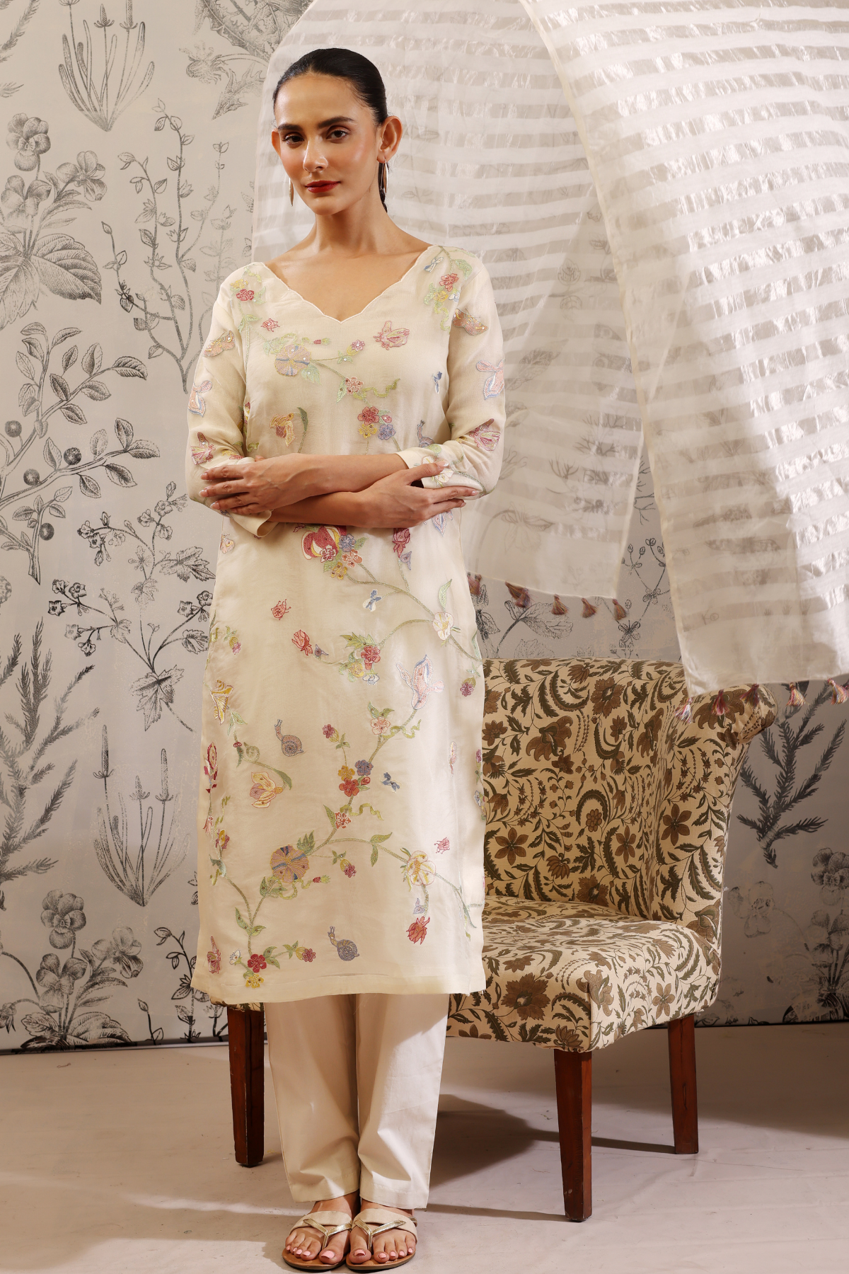 Manohara - Kurta Set- Off White