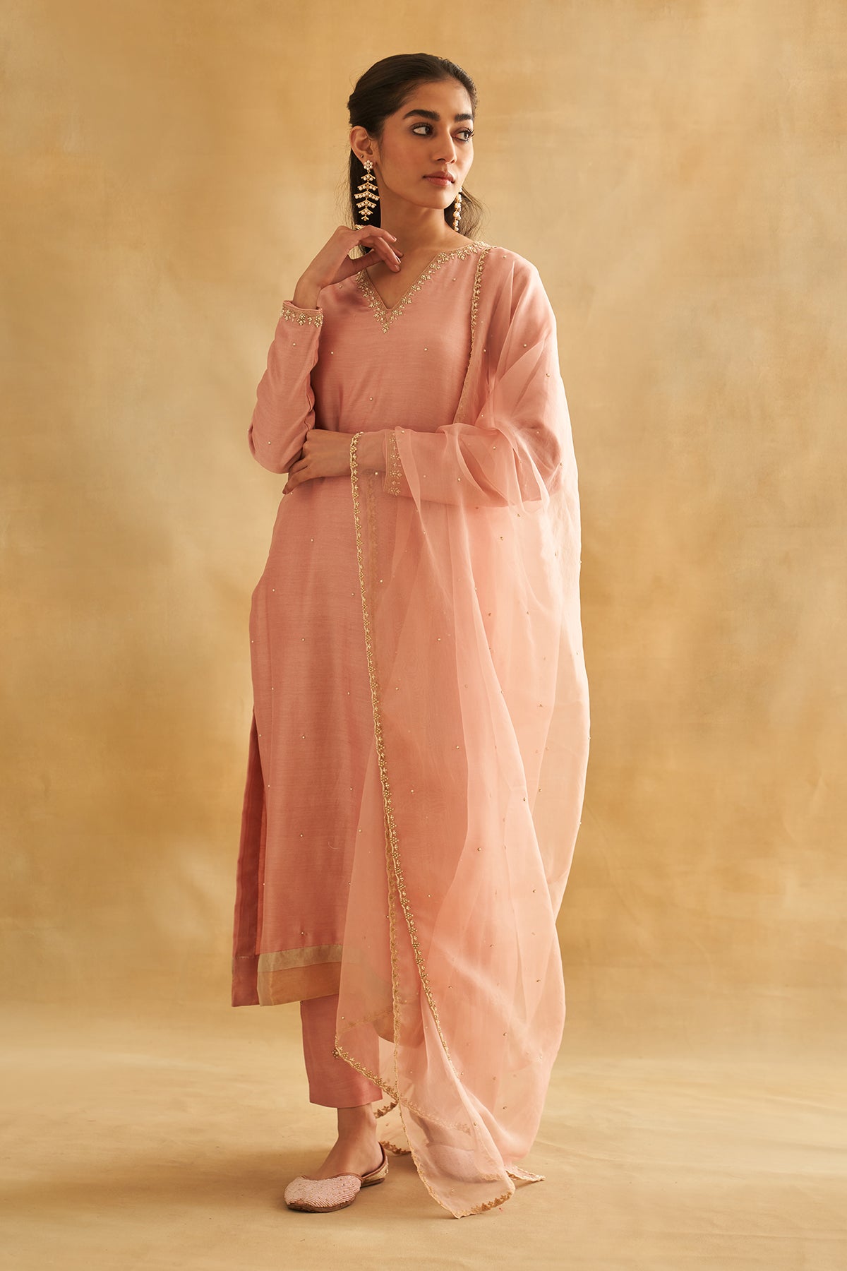 Lutfiya Kurta Set