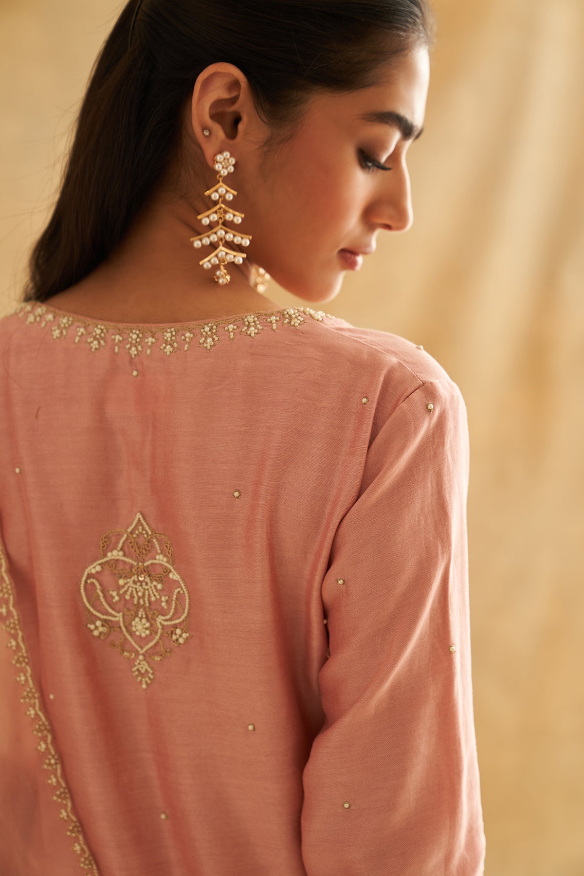 Lutfiya Kurta Set