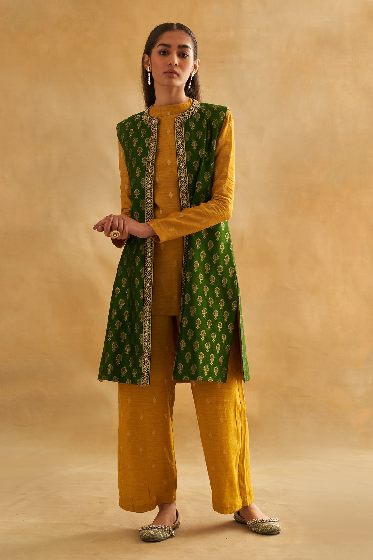 Elah : Tree of Turpentine - Kurta