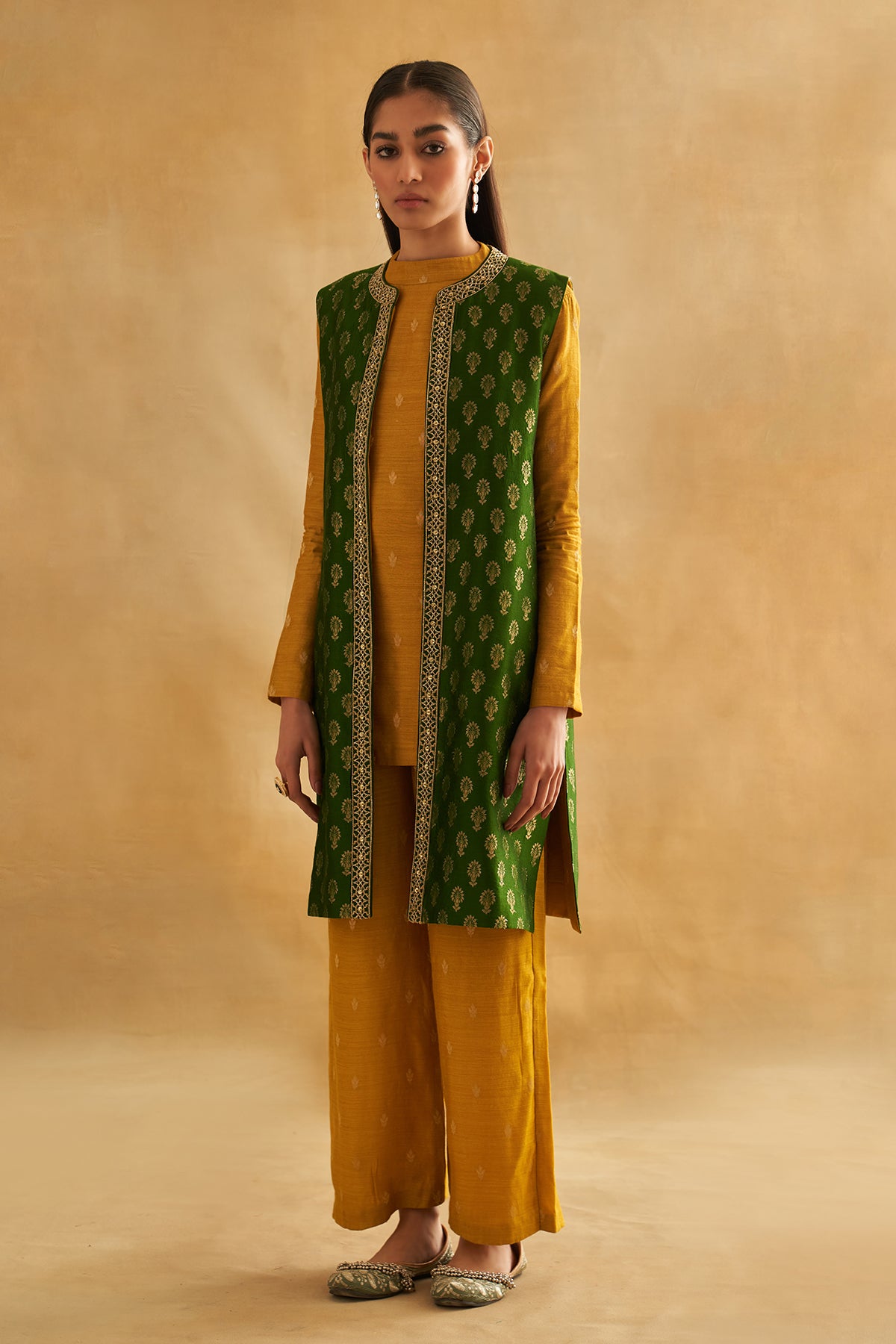 Elah : Tree of Turpentine - Kurta