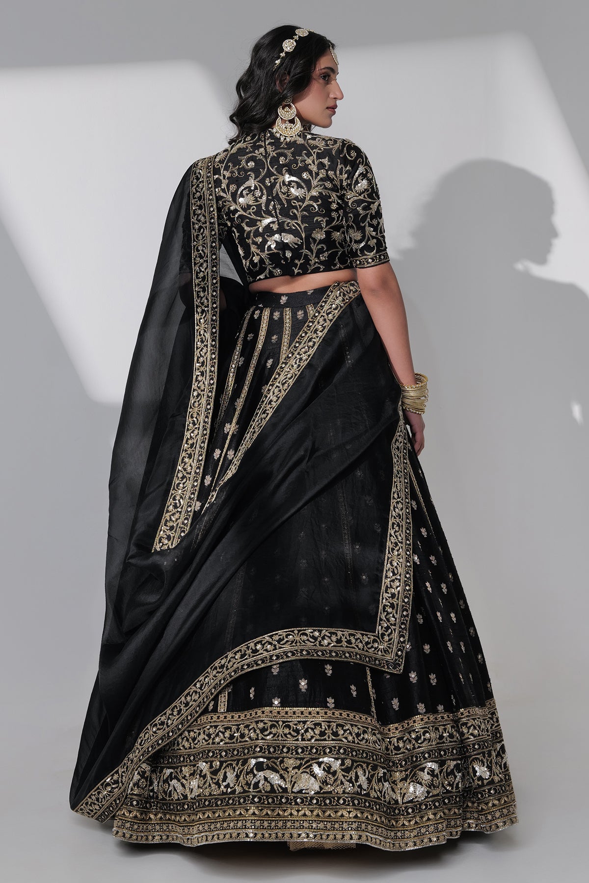 Nasreen: Untamed Beauty
